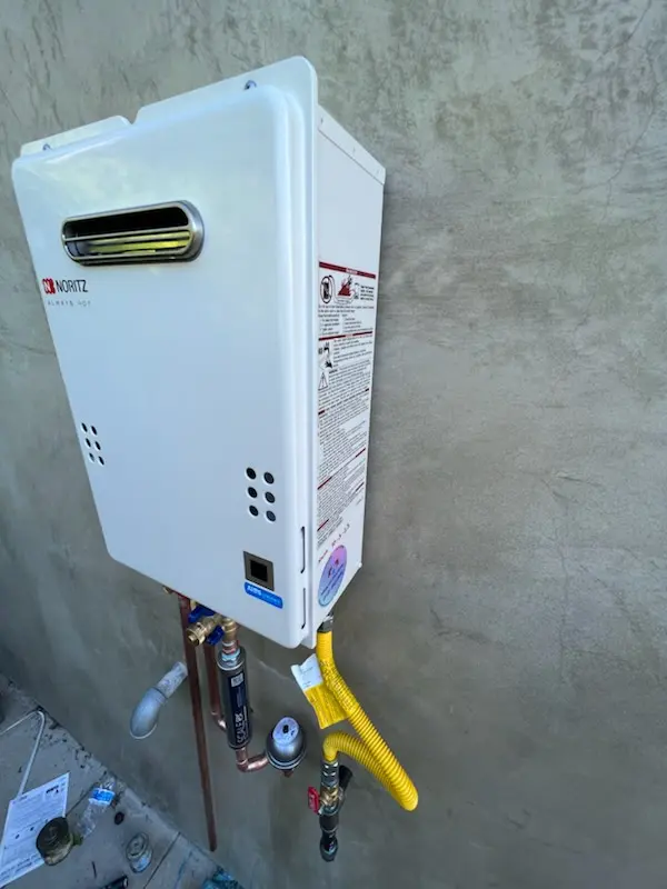 Tankless water heater installation for Sunset Whitney homes